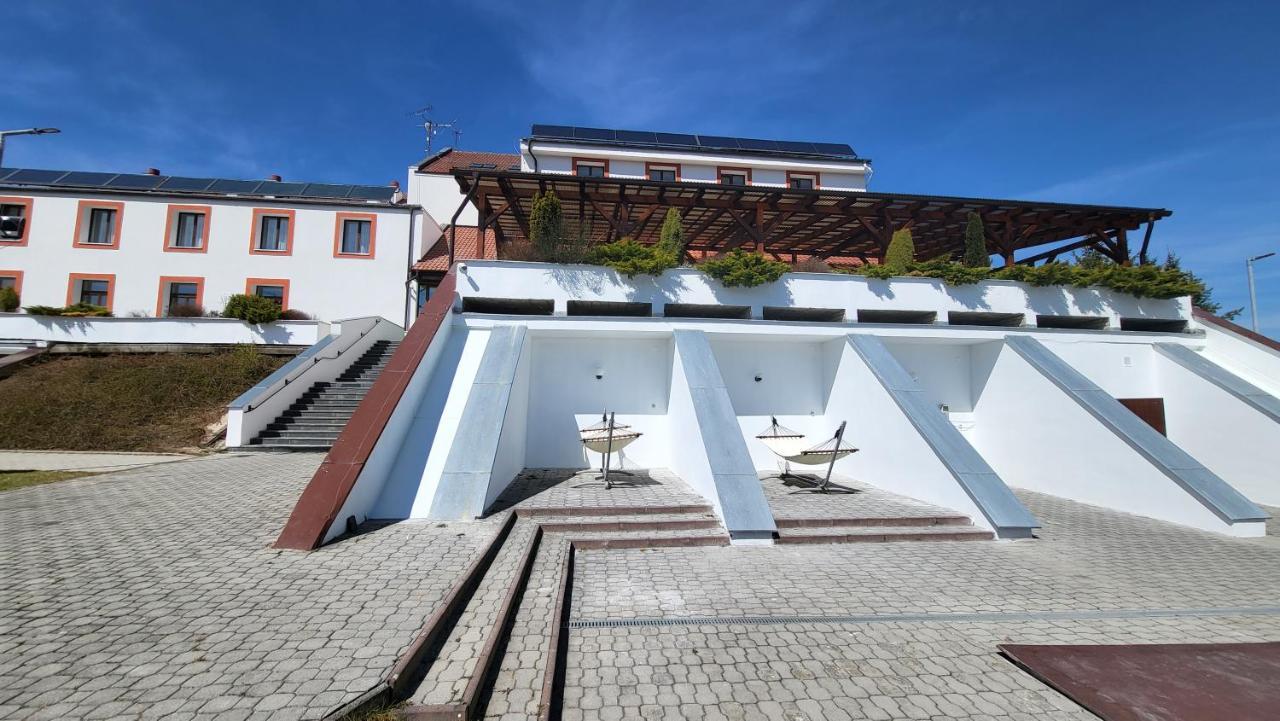 Hotel Berounka Hrebecniky Exterior foto